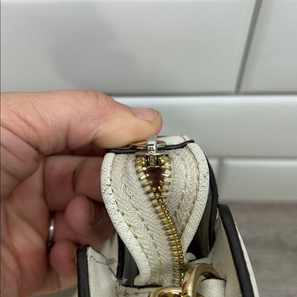 2828 Michael Kors White Leather Briefcase Handbag 243452828 - Picture 8 of 16